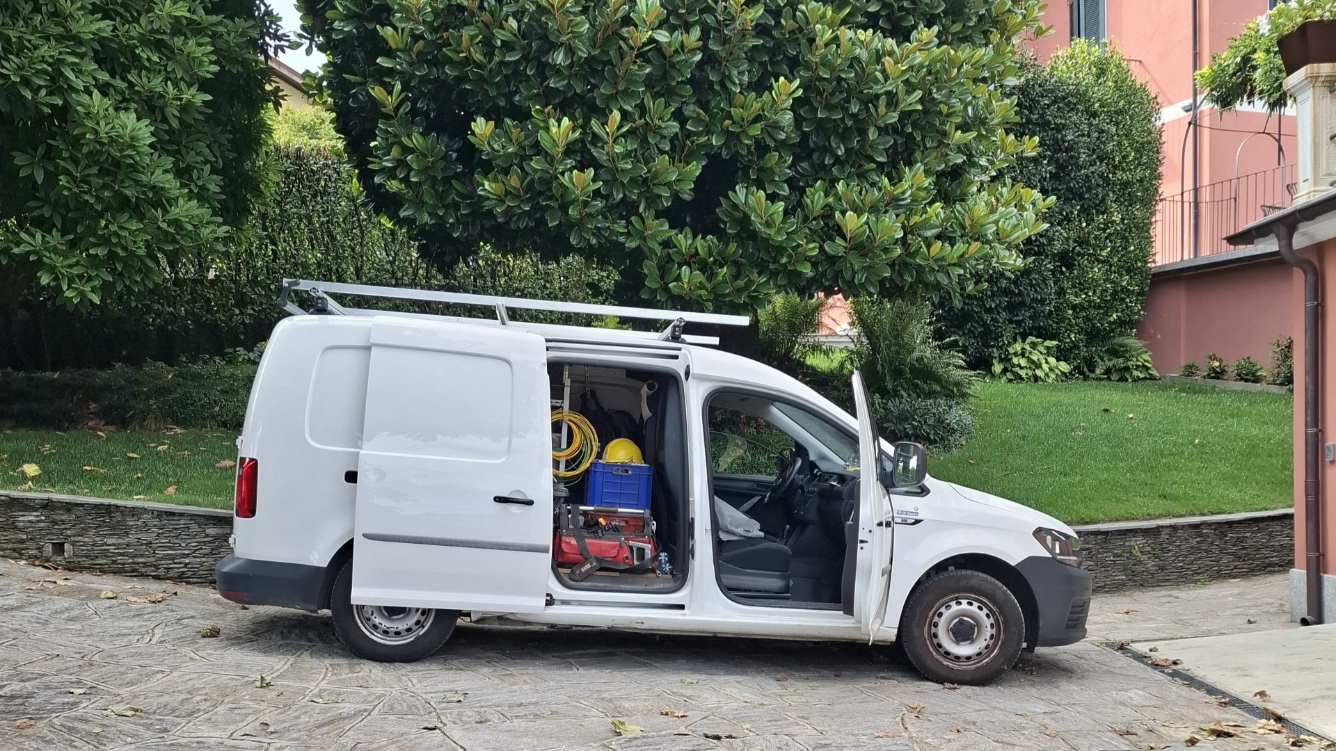 Furgone Home Impianti